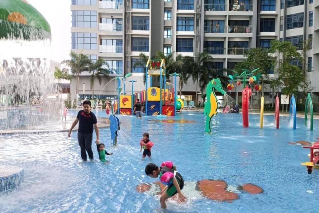 Great Atlantis Homestay Melaka Buitenkant foto