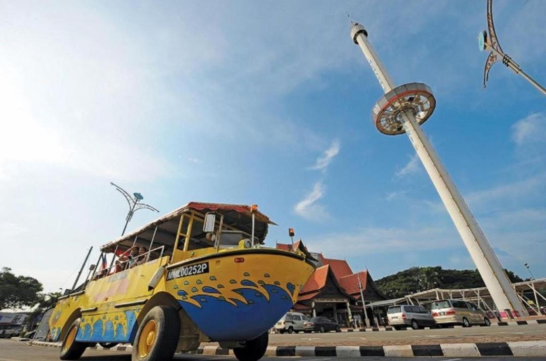 Great Atlantis Homestay Melaka Buitenkant foto